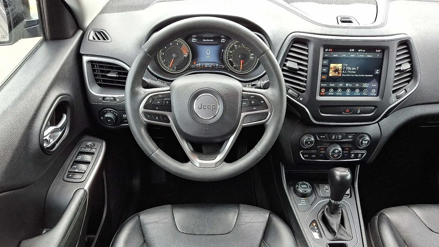 2022 Jeep Cherokee Latitude Lux