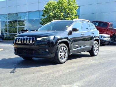Photo of a 2021 Jeep Cherokee 4X4 Latitude LUX 4DR SUV for sale