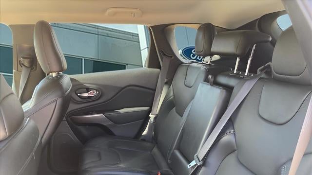 2022 Jeep Cherokee Latitude Lux