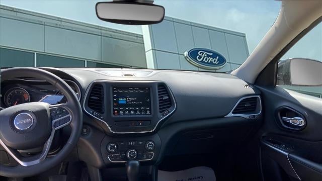 2022 Jeep Cherokee Latitude Lux