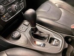 2021 Cherokee Thumbnail 16