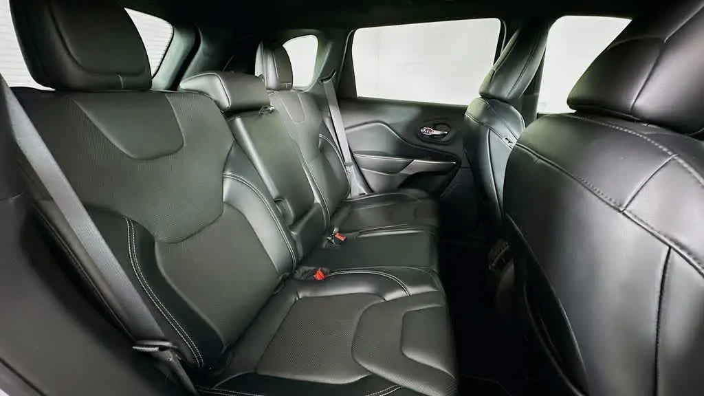 2021 Jeep Cherokee 80th Anniversary Edition