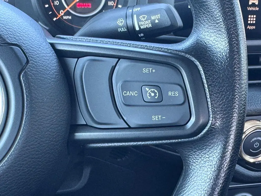 2025 Jeep Wrangler - $29,281