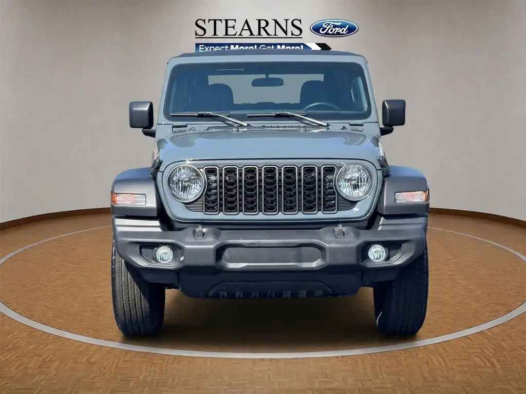 2025 Jeep Wrangler - $29,281