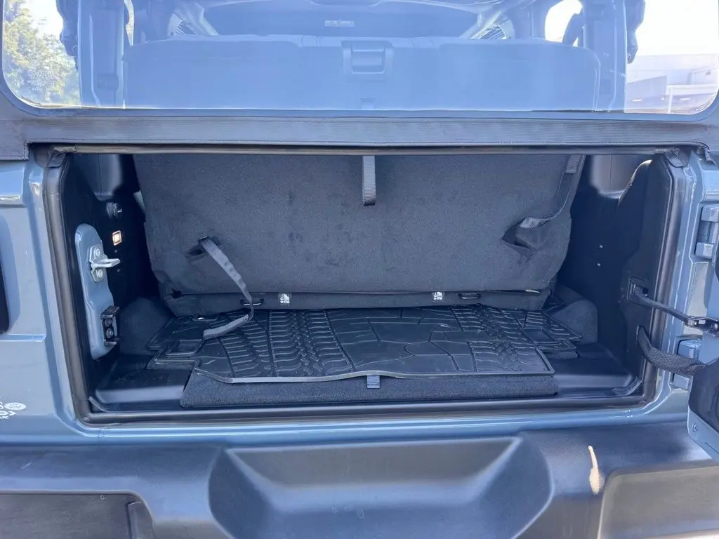 2025 Jeep Wrangler - $29,281