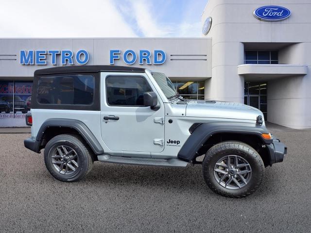 2024 Jeep Wrangler - $30,250