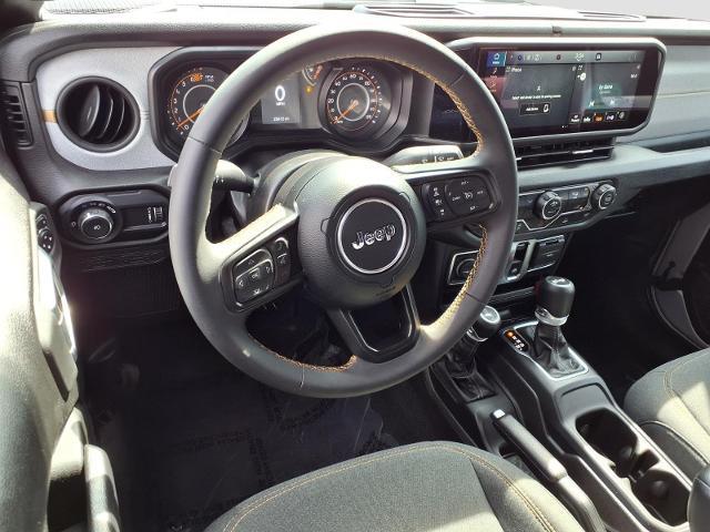 2024 Jeep Wrangler - $30,250