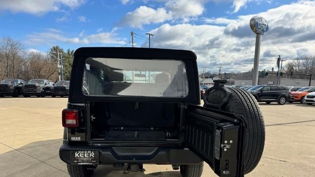 2024 Jeep Wrangler Sport