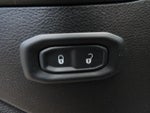 2025 Wrangler Thumbnail 15