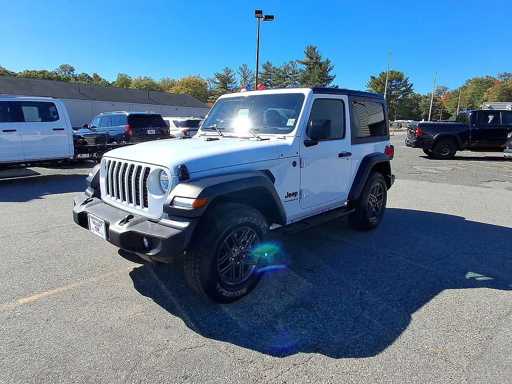 2024 Jeep Wrangler - $26,850