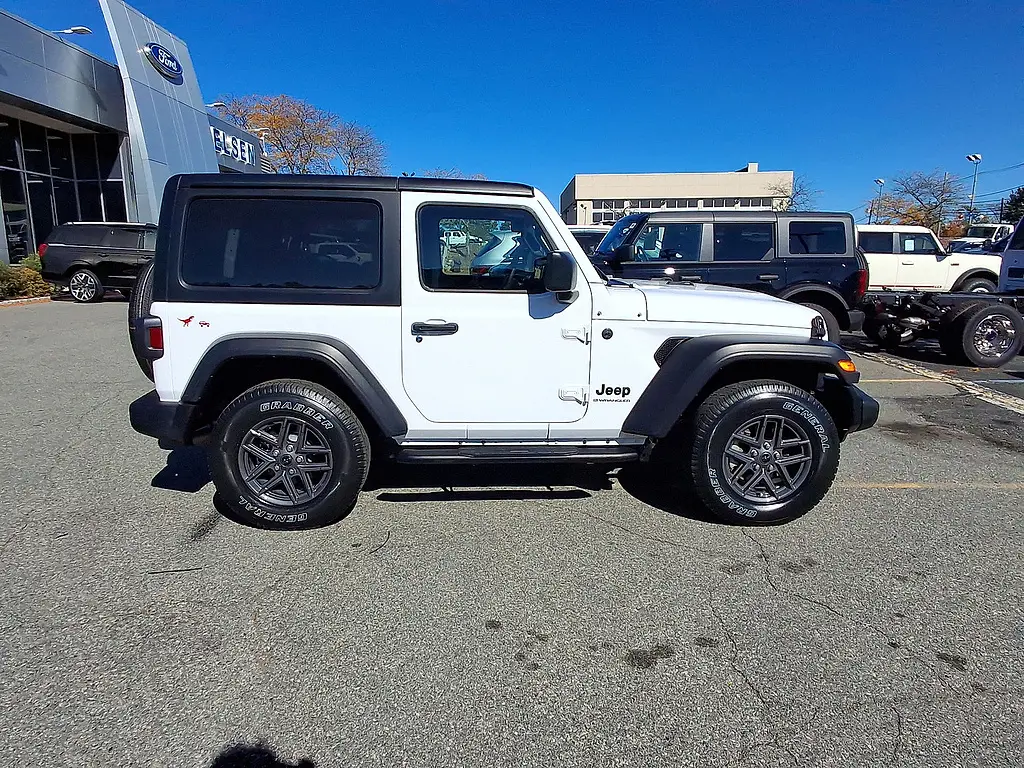 2024 Jeep Wrangler - $26,850