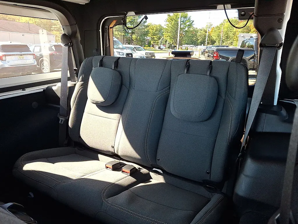 2024 Jeep Wrangler - $26,850
