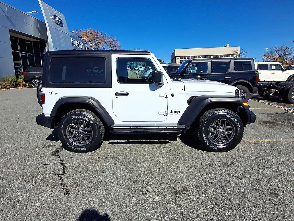2024 Jeep Wrangler - $26,850