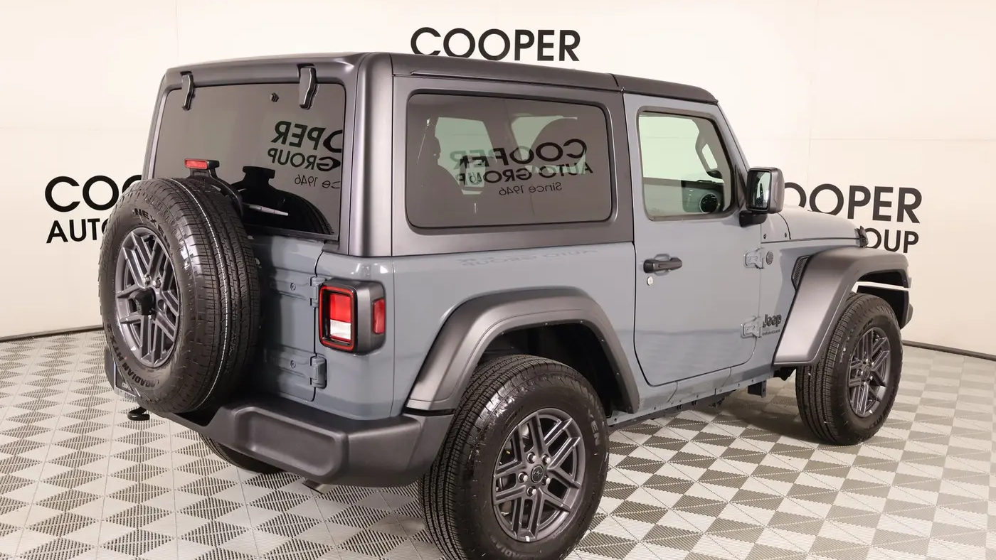 2025 Jeep Wrangler Sport