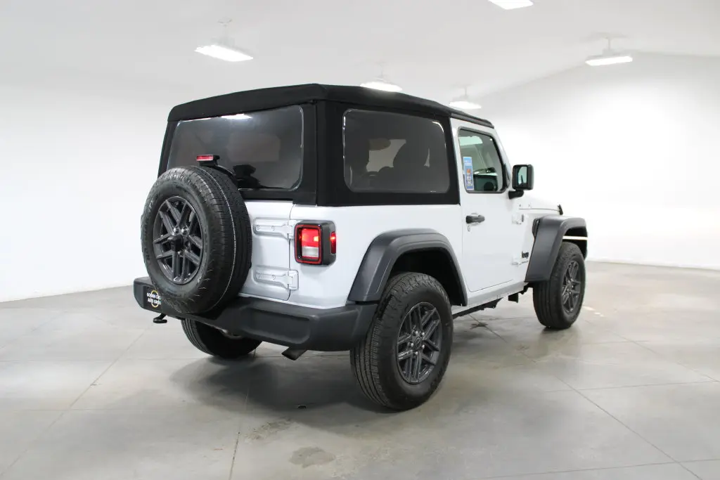 2024 Jeep Wrangler - $28,148