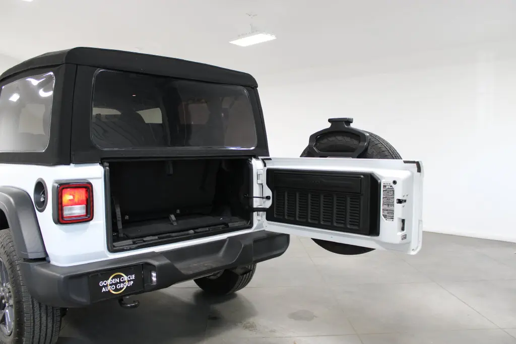 2024 Jeep Wrangler - $28,148
