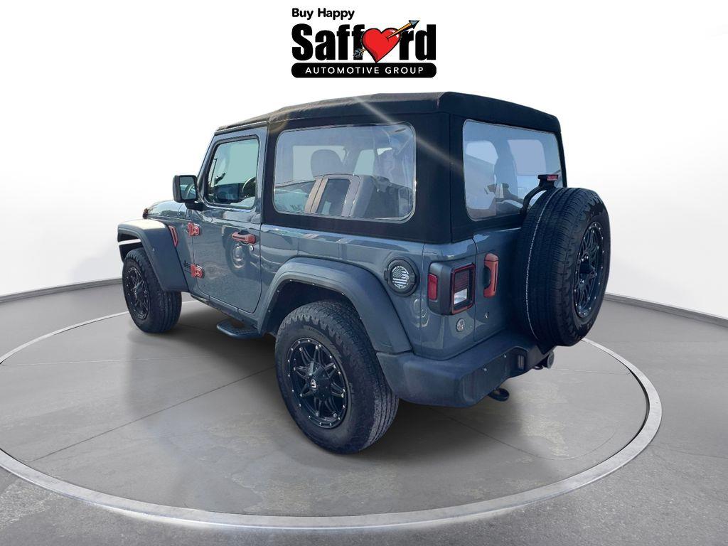 2024 Jeep Wrangler Sport — photo 1 of 12