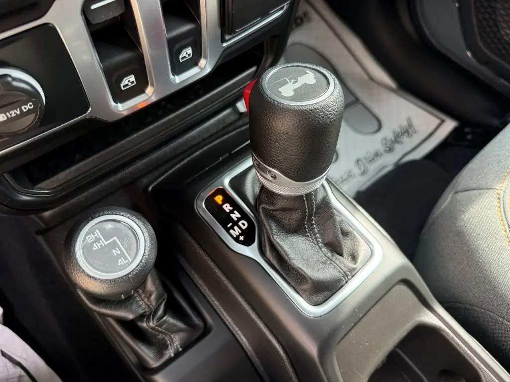 2025 Jeep Wrangler - $34,996
