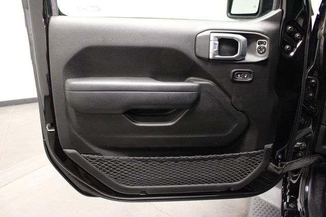 2024 Jeep Wrangler - $28,962