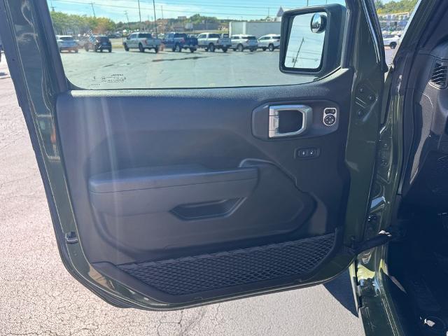 2024 Jeep Wrangler - $26,991