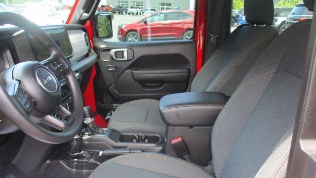 2025 Jeep Wrangler Sport