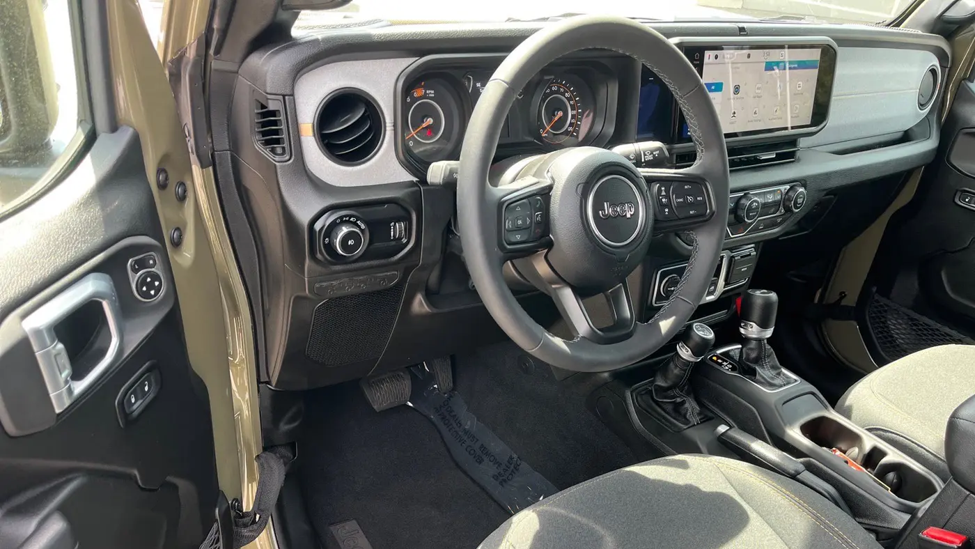 2025 Jeep Wrangler Sport