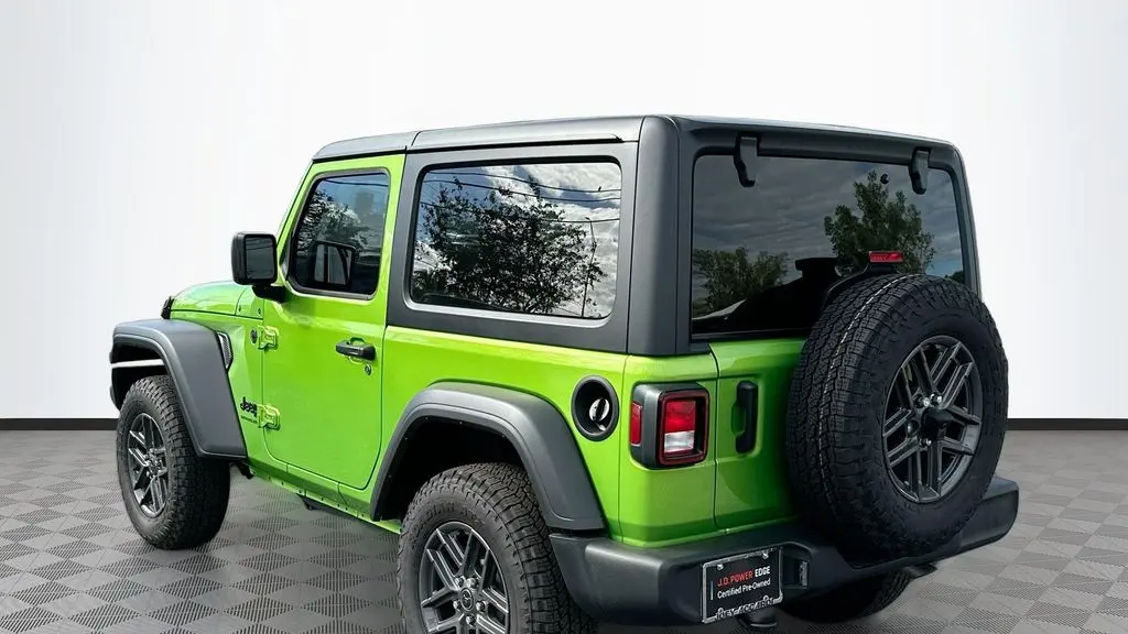 2025 Jeep Wrangler Sport
