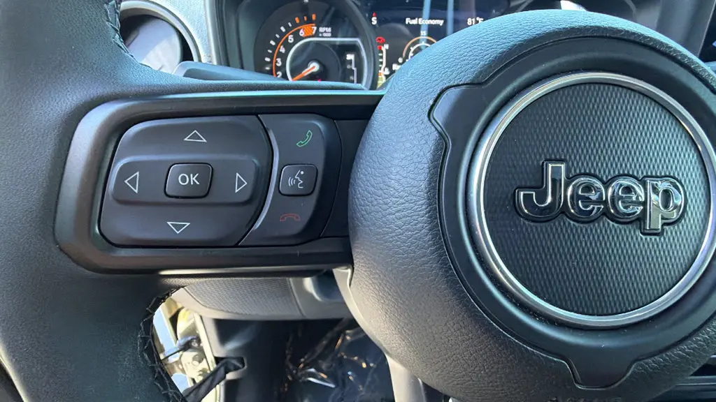 2025 Jeep Wrangler - $31,252