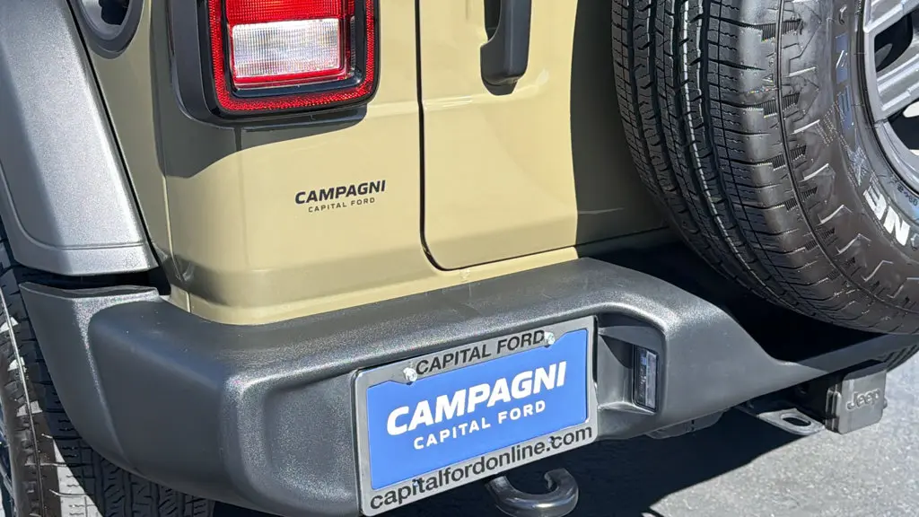 2025 Jeep Wrangler - $31,252