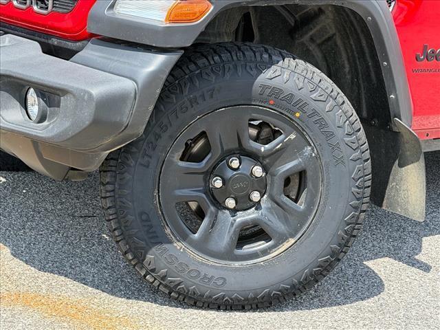2024 Jeep Wrangler - $26,914