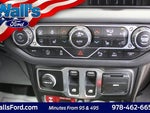 2024 Wrangler Thumbnail 25