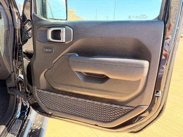 2026 Jeep Wrangler - $48,704