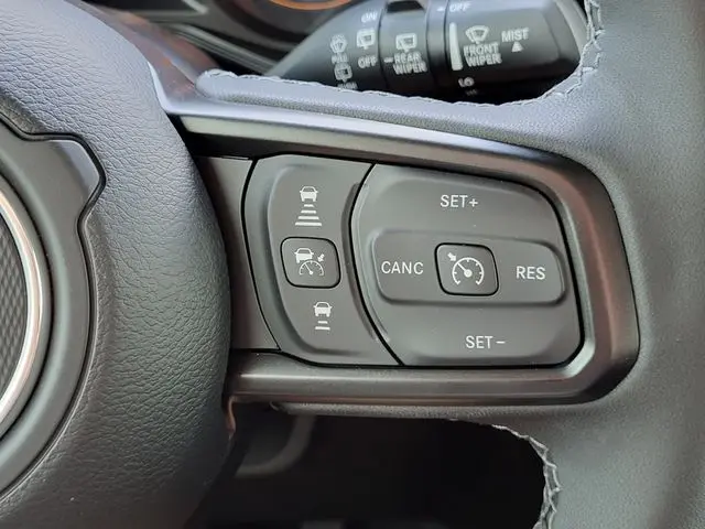 2025 Jeep Wrangler - $44,985