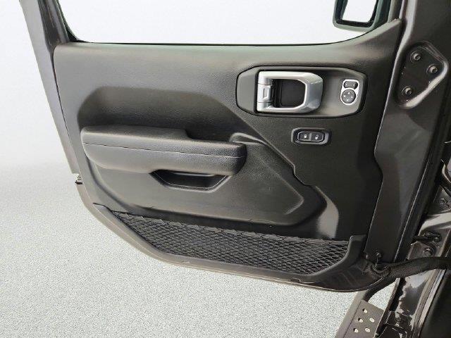 2024 Jeep Wrangler - $26,995