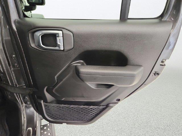 2024 Jeep Wrangler - $26,995