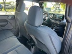 2025 Wrangler Thumbnail 32