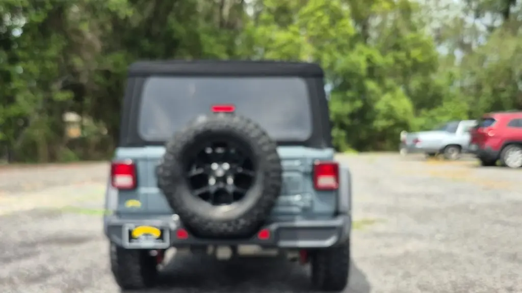 2024 Jeep Wrangler Sport