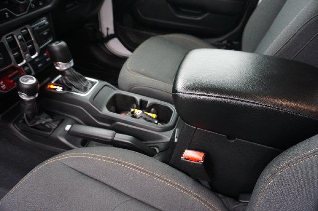 2024 Jeep Wrangler - $34,000