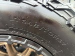 2025 Wrangler Thumbnail 9