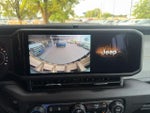2025 Wrangler Thumbnail 32