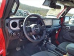 2025 Wrangler Thumbnail 9