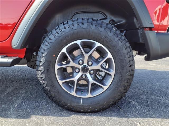 2025 Jeep Wrangler - $43,977