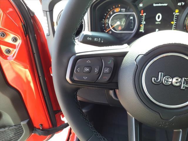 2025 Jeep Wrangler - $43,977