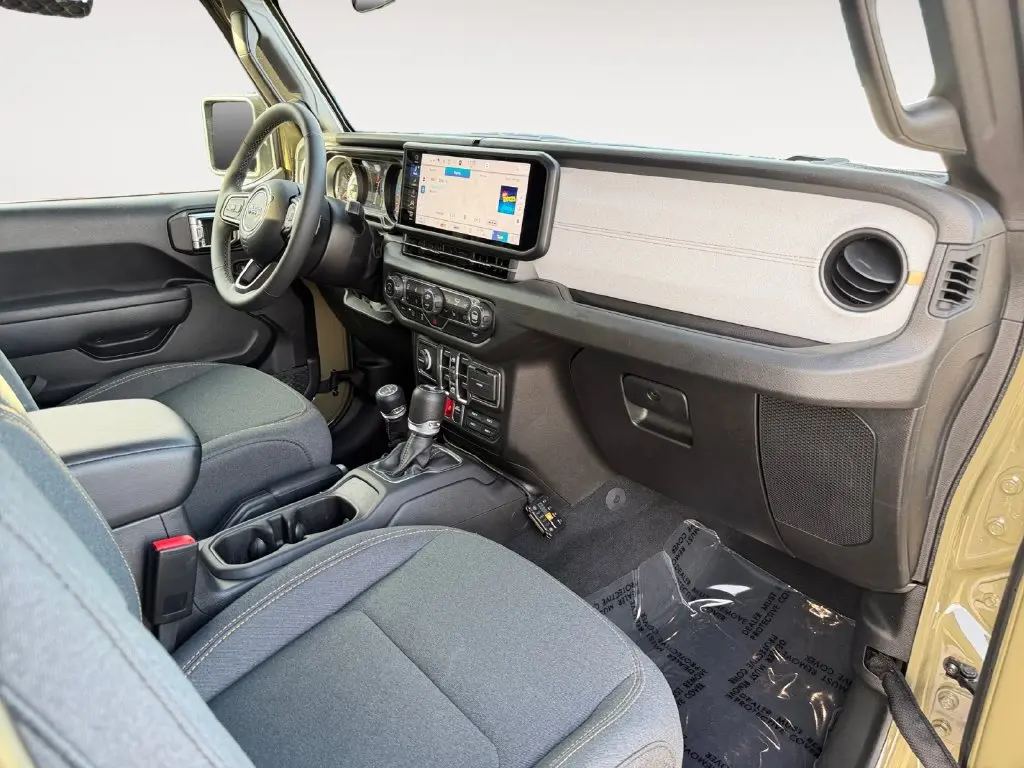 2025 Jeep Wrangler - $41,500