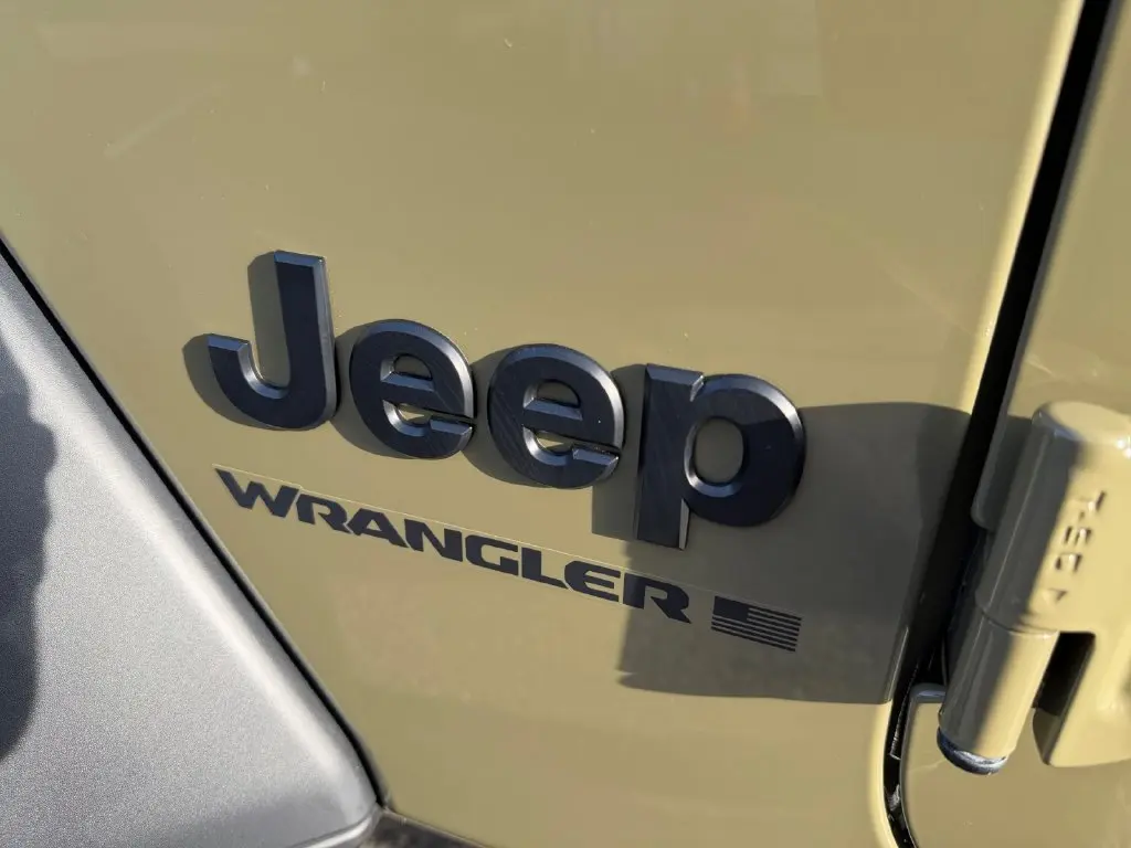 2025 Jeep Wrangler - $41,500