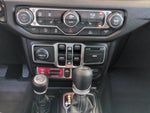 2026 Wrangler Thumbnail 25