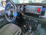 2026 Wrangler Thumbnail 34