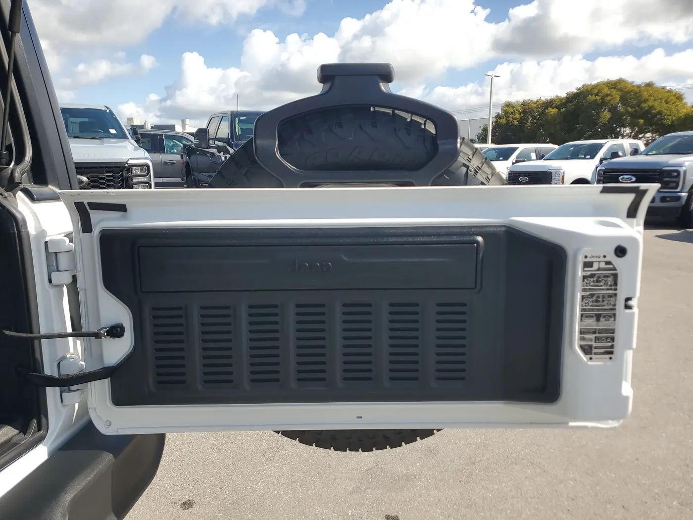 2024 Jeep Wrangler - $33,880