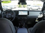 2025 Wrangler Thumbnail 24