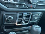 2025 Wrangler Thumbnail 37